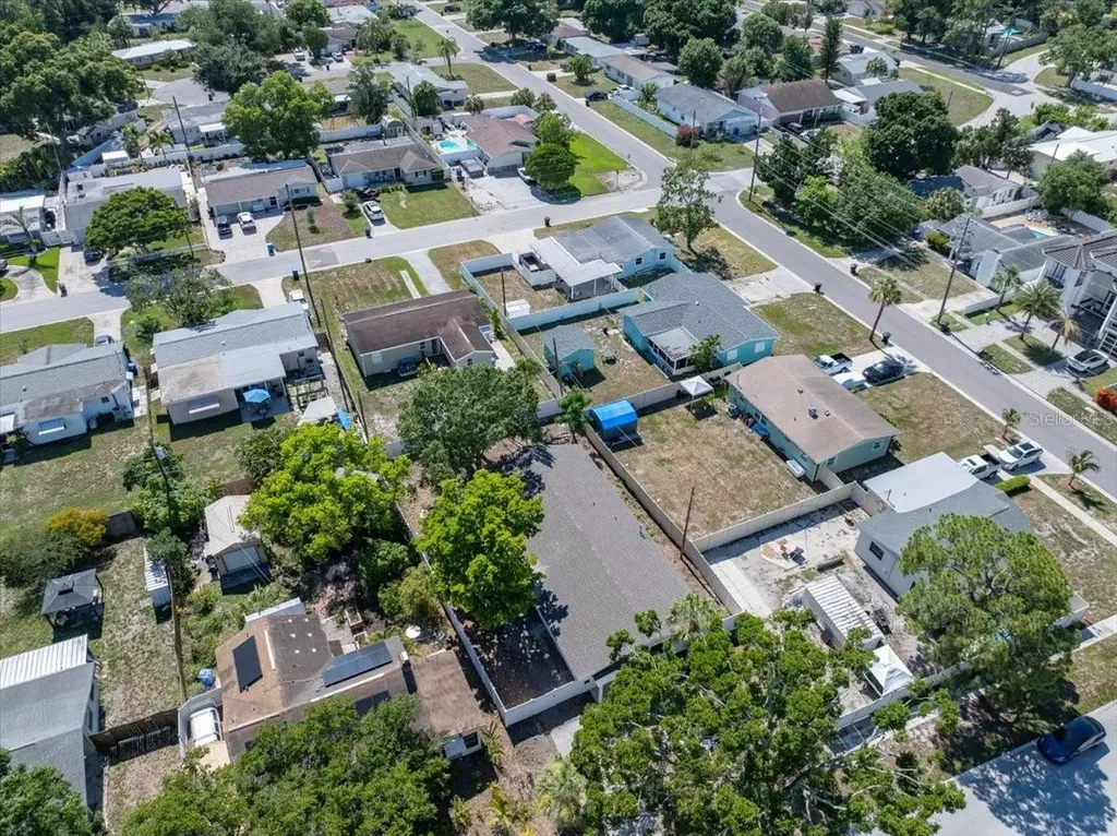 8452 6th Street N St Petersburg FL 33702