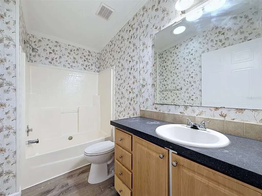 12510 Banbury Avenue New Port Richey FL 34654