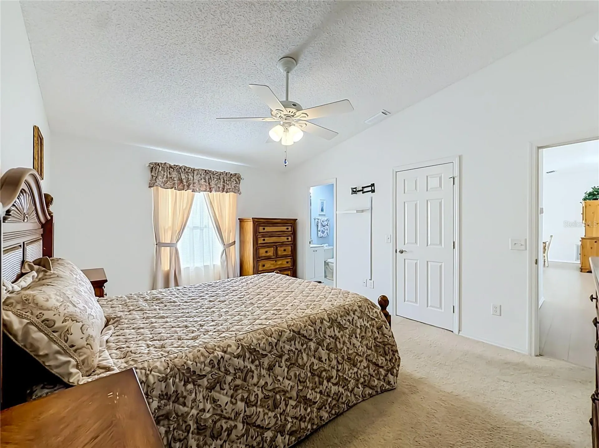 2301 Whisper Street The Villages FL 32162