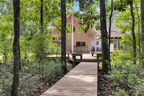 8250 Waukeenah Highway Monticello FL 32344