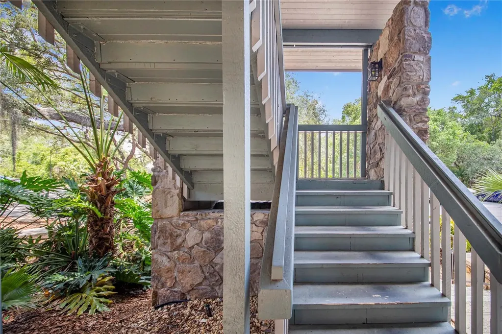 816 Pinewood Court Haines City FL 33844