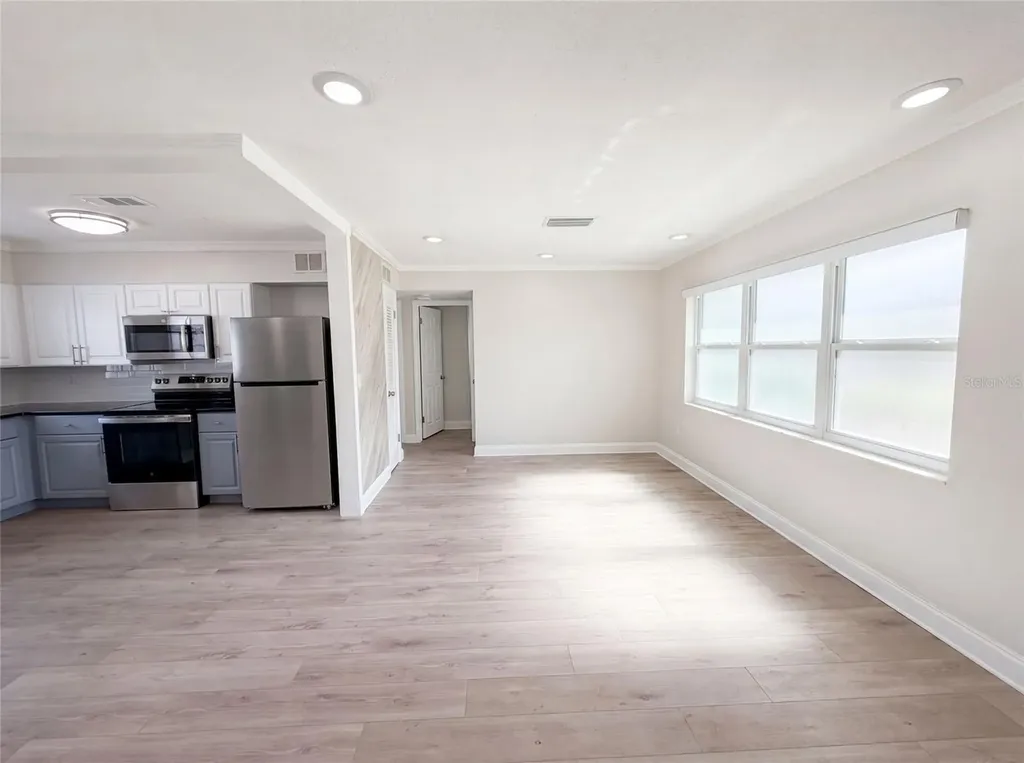 5306 3rd Street W Bradenton FL 34207