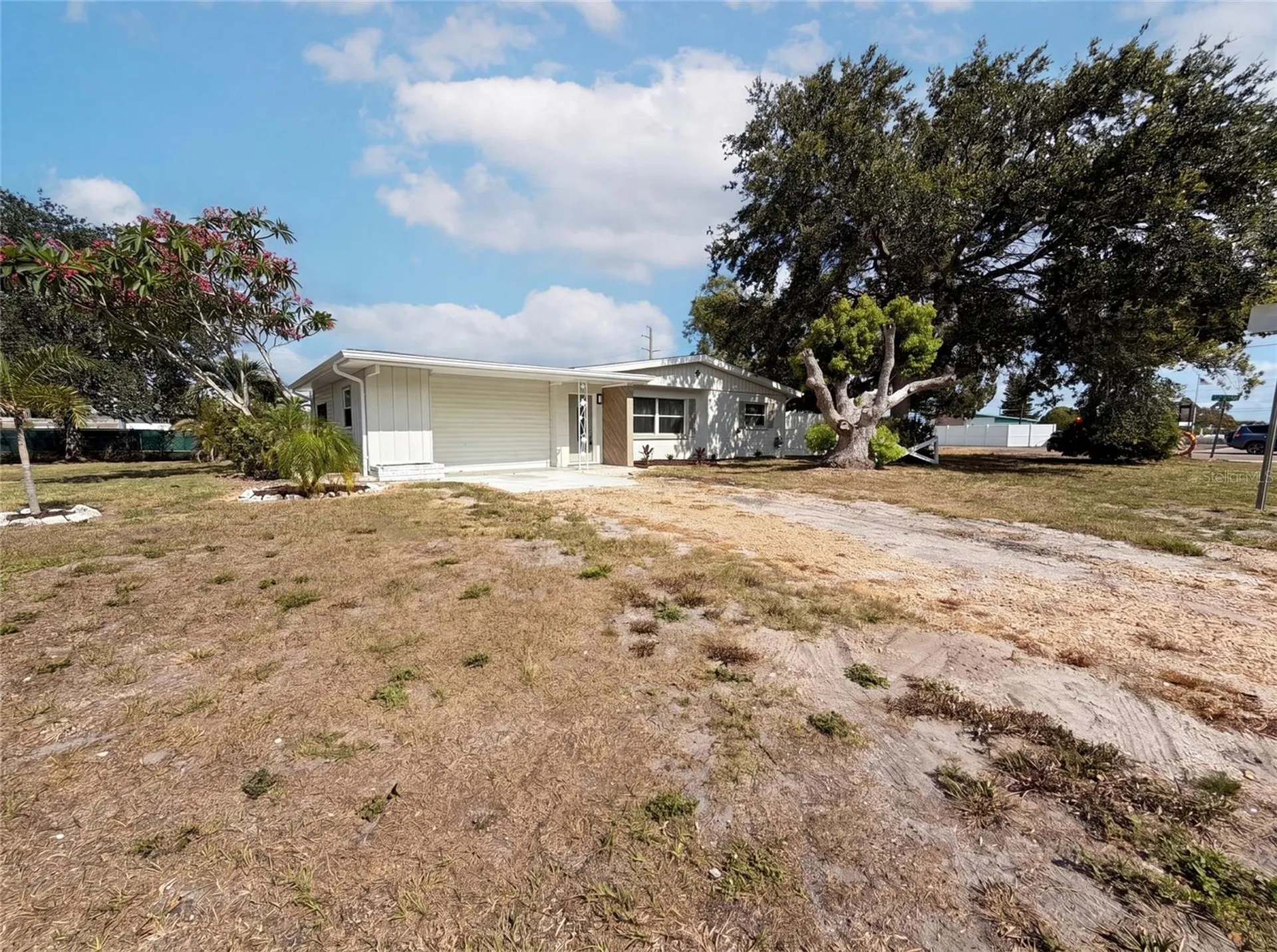 5306 3rd Street W Bradenton FL 34207