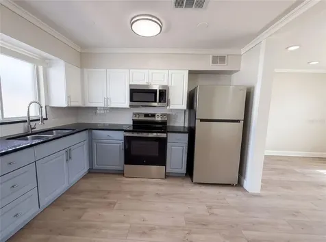 5306 3rd Street W Bradenton FL 34207