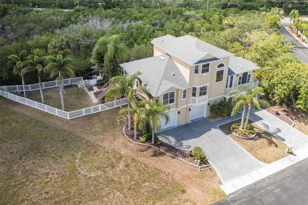 3020 Sheppards Crook Court Holiday FL 34691