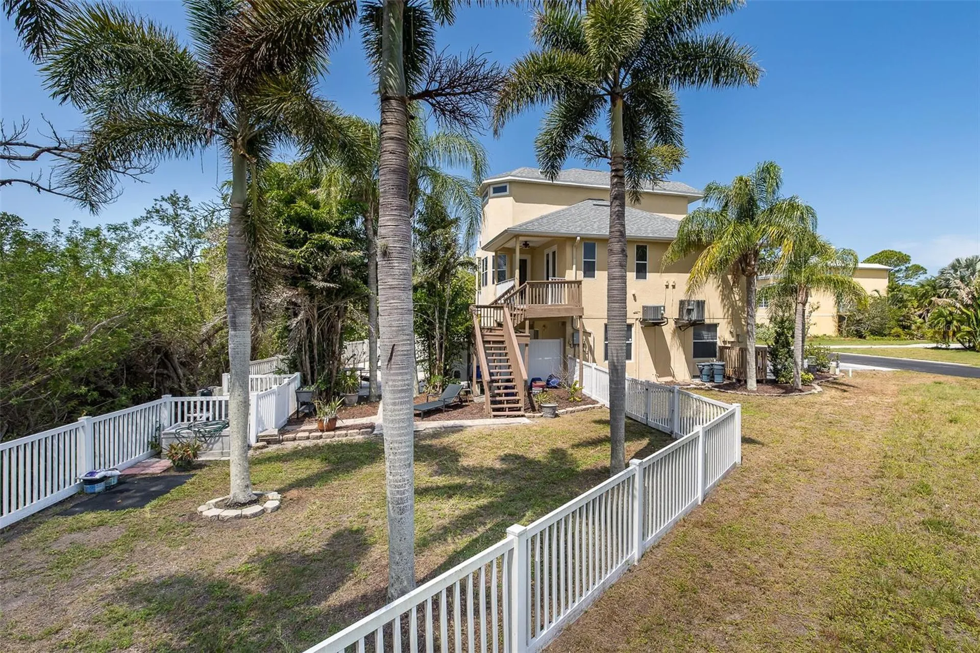 3020 Sheppards Crook Court Holiday FL 34691