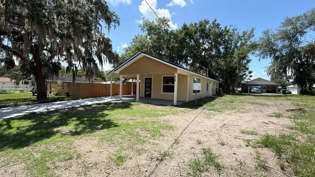 638 W 7th Street Lakeland FL 33805