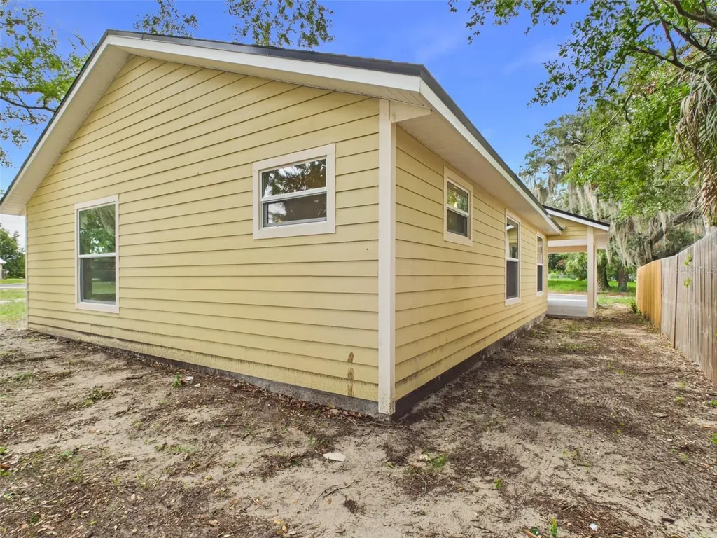 638 W 7th Street Lakeland FL 33805