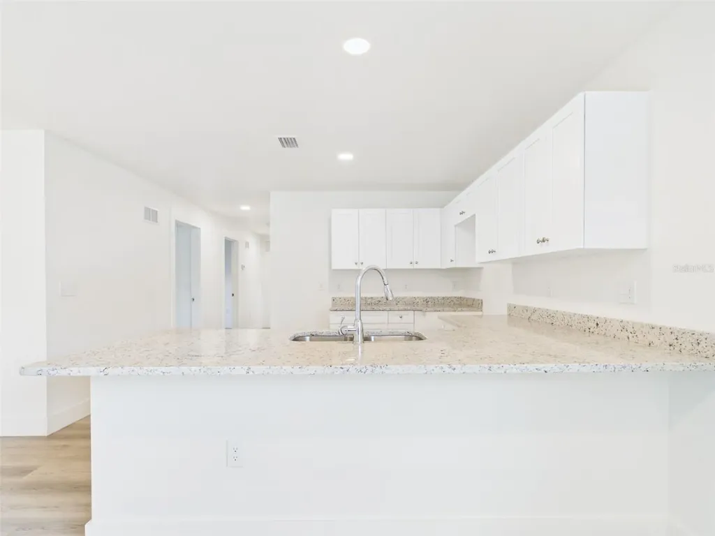 638 W 7th Street Lakeland FL 33805