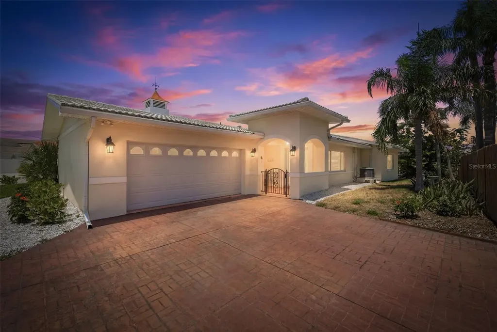 3666 Belle Vista Drive E St Petersburg FL 33706