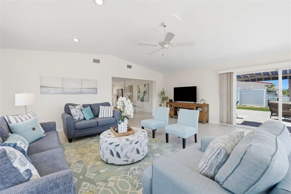 3666 Belle Vista Drive E St Petersburg FL 33706