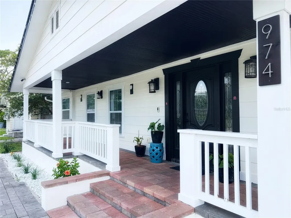 974 Pinelli Street Orlando FL 32803