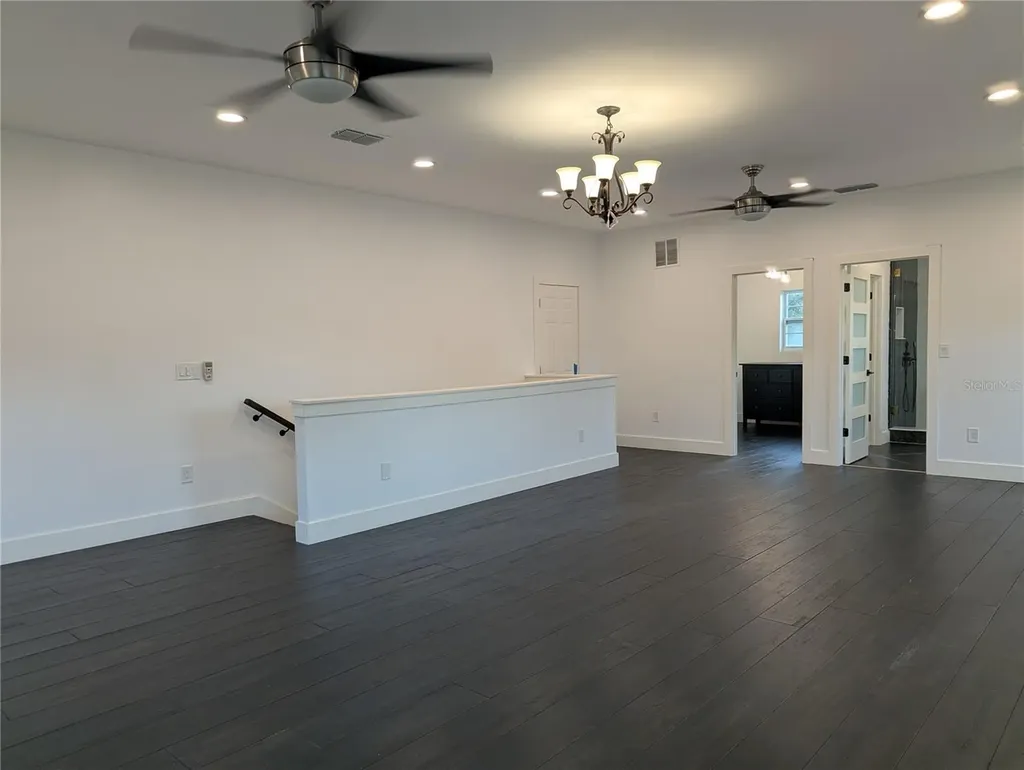 974 Pinelli Street Orlando FL 32803