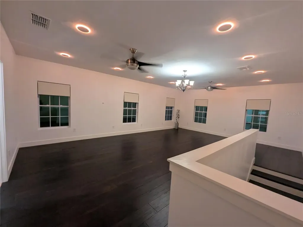 974 Pinelli Street Orlando FL 32803
