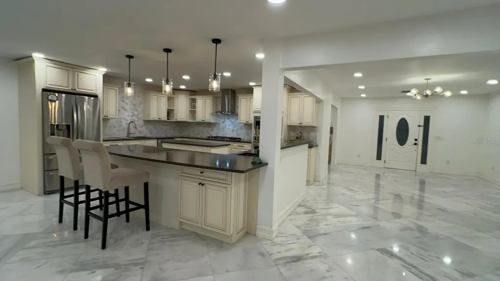 974 Pinelli Street Orlando FL 32803