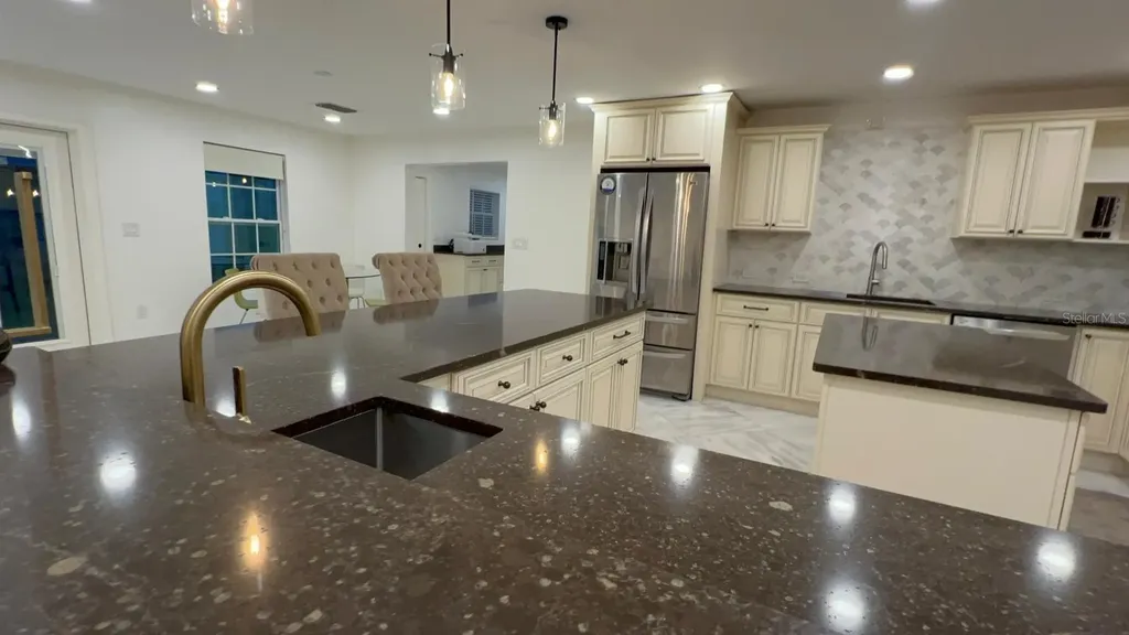 974 Pinelli Street Orlando FL 32803