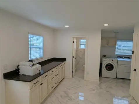 974 Pinelli Street Orlando FL 32803