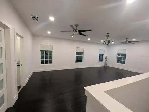 974 Pinelli Street Orlando FL 32803