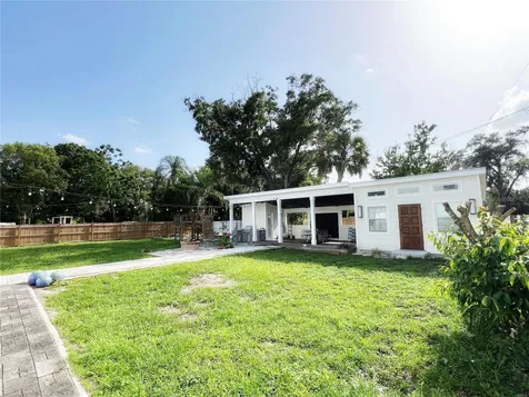 974 Pinelli Street Orlando FL 32803