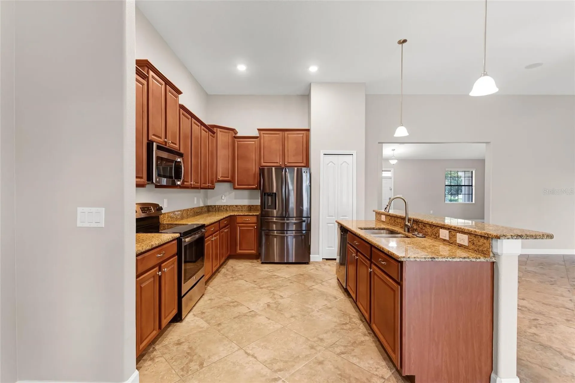 1317 Gleneagles Lane Davenport FL 33896