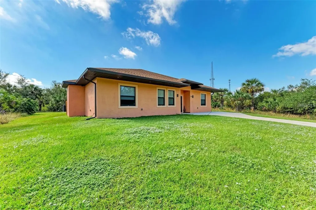 397 Doniphan Drive Port Charlotte FL 33954