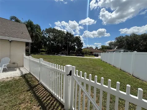 1435 Buckner Road Valrico FL 33596