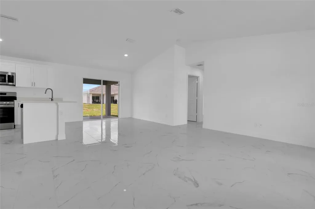 1808 NE 44th Street Cape Coral FL 33909