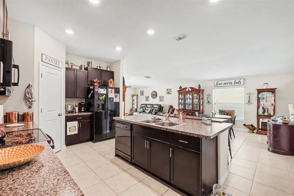 14907 Imperial Purple Lane Wimauma FL 33598
