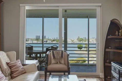 7872 Sailboat Key Boulevard S South Pasadena FL 33707