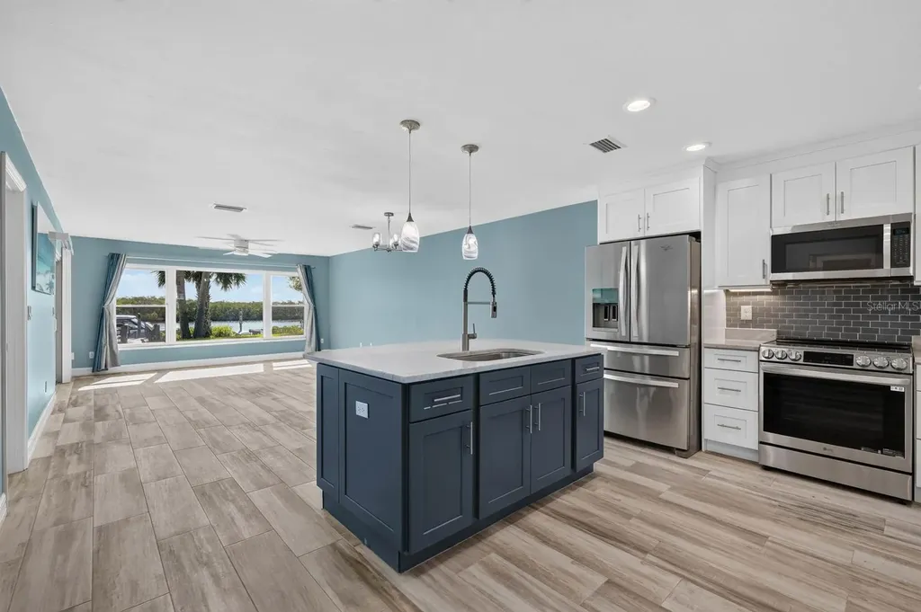 1136 Harbour Point Drive Port Orange FL 32127