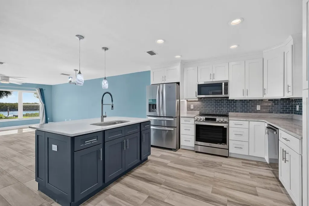 1136 Harbour Point Drive Port Orange FL 32127