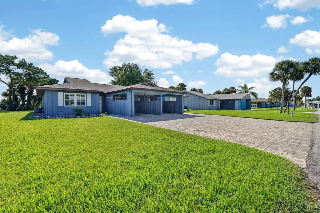 1136 Harbour Point Drive Port Orange FL 32127