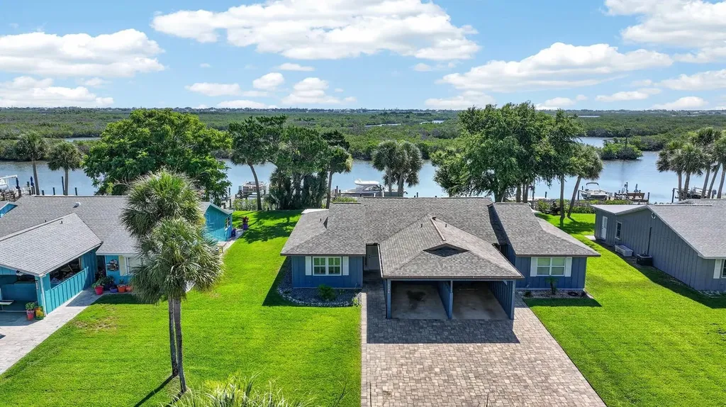 1136 Harbour Point Drive Port Orange FL 32127