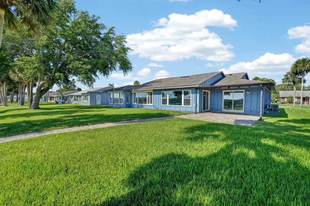 1136 Harbour Point Drive Port Orange FL 32127