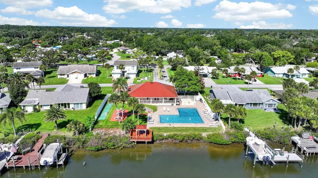 1136 Harbour Point Drive Port Orange FL 32127