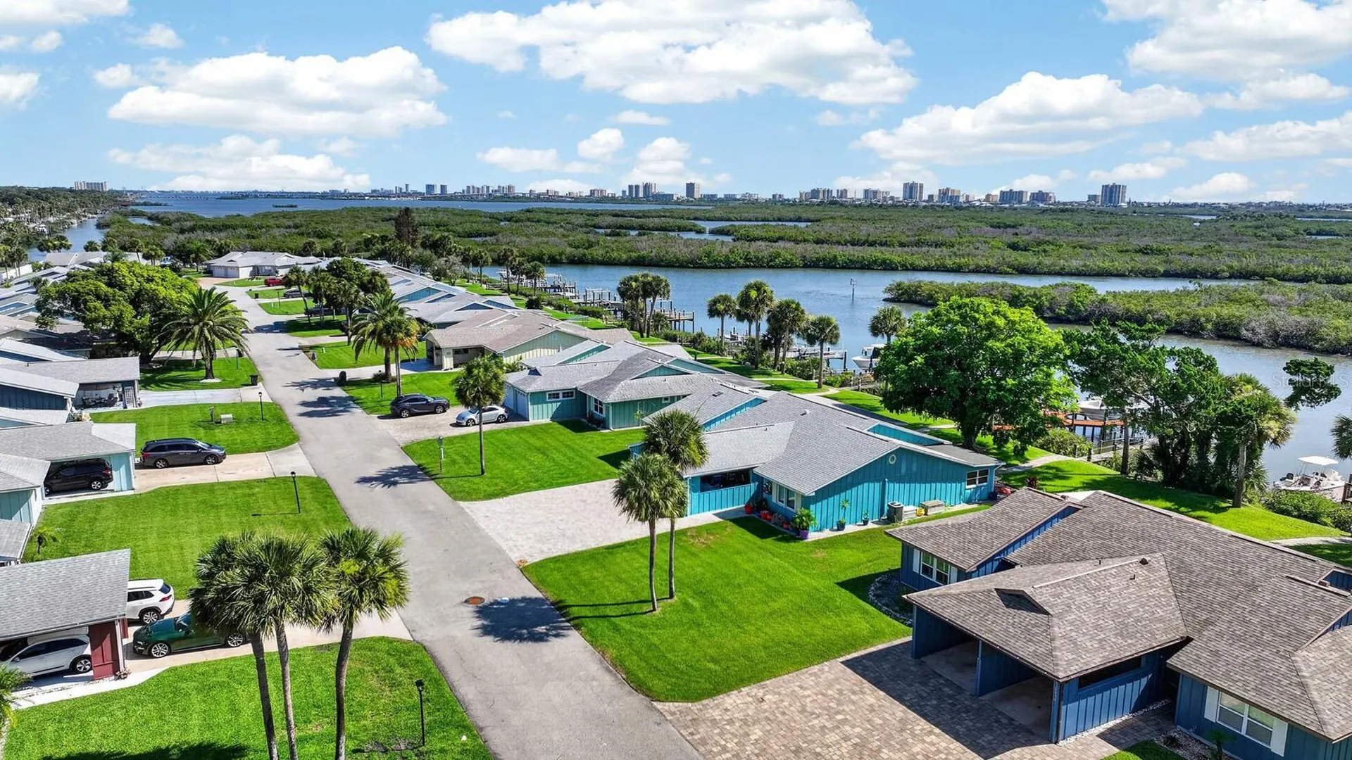1136 Harbour Point Drive Port Orange FL 32127