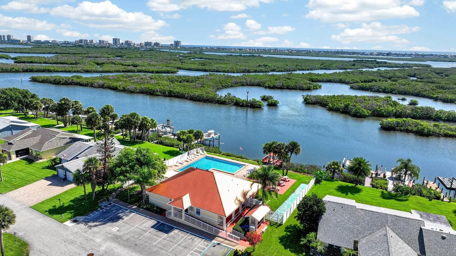 1136 Harbour Point Drive Port Orange FL 32127