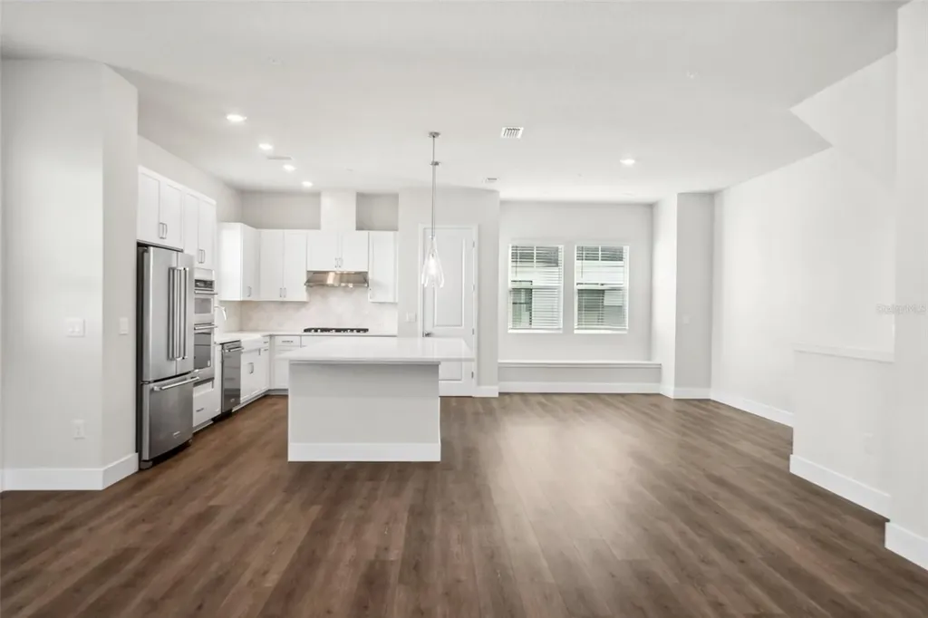 7244 Sutton Lane Sarasota FL 34240