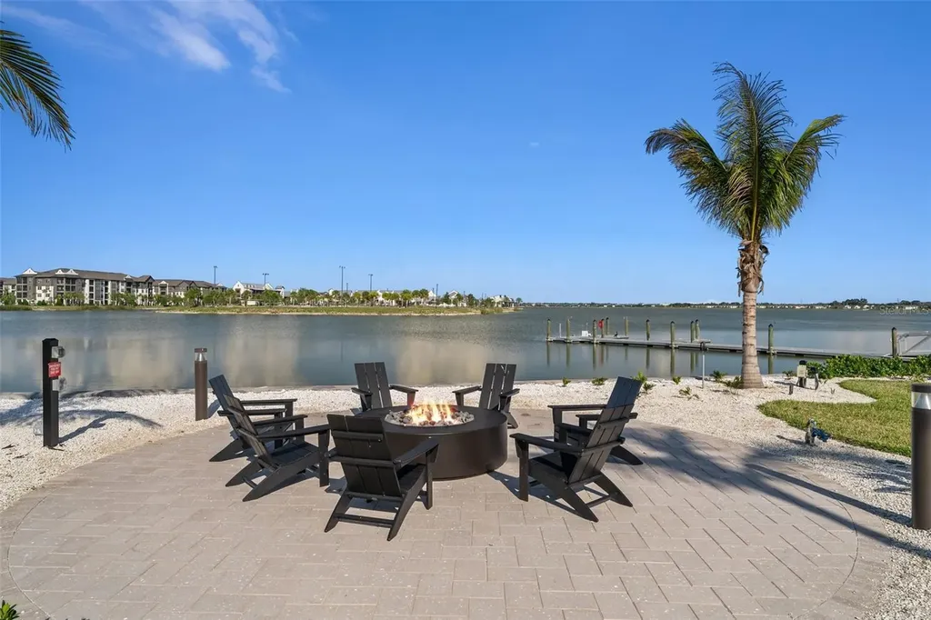 7244 Sutton Lane Sarasota FL 34240