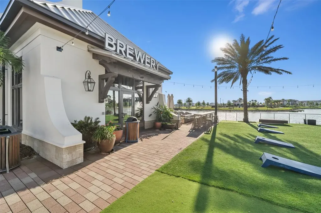 7244 Sutton Lane Sarasota FL 34240