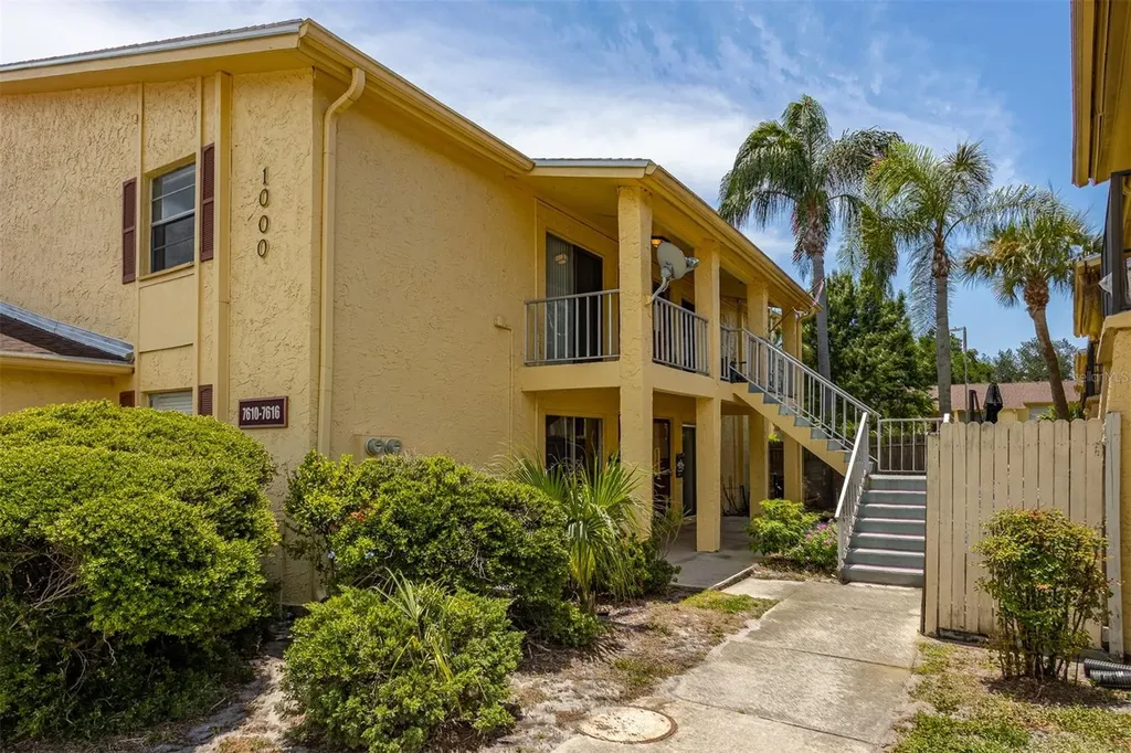 7612 Nacido Court Tampa FL 33615