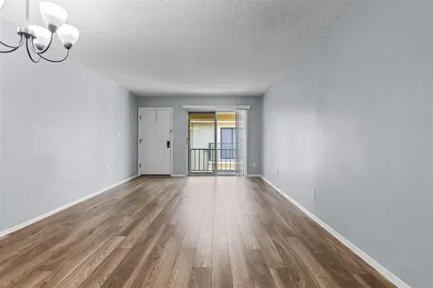 7612 Nacido Court Tampa FL 33615