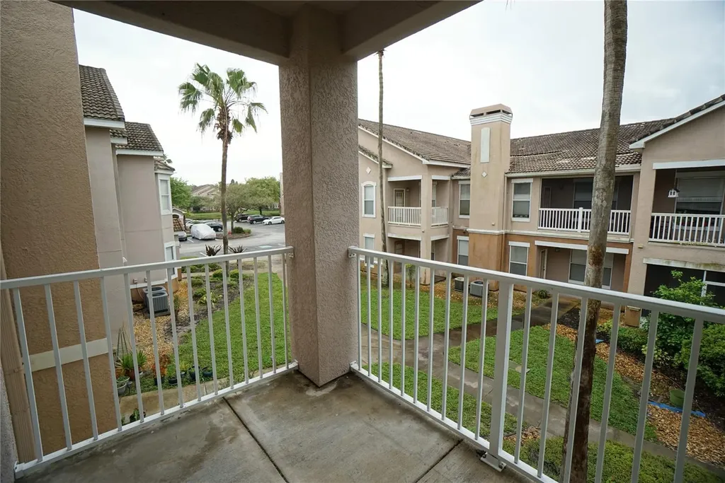 18004 Villa Creek Drive Tampa FL 33647