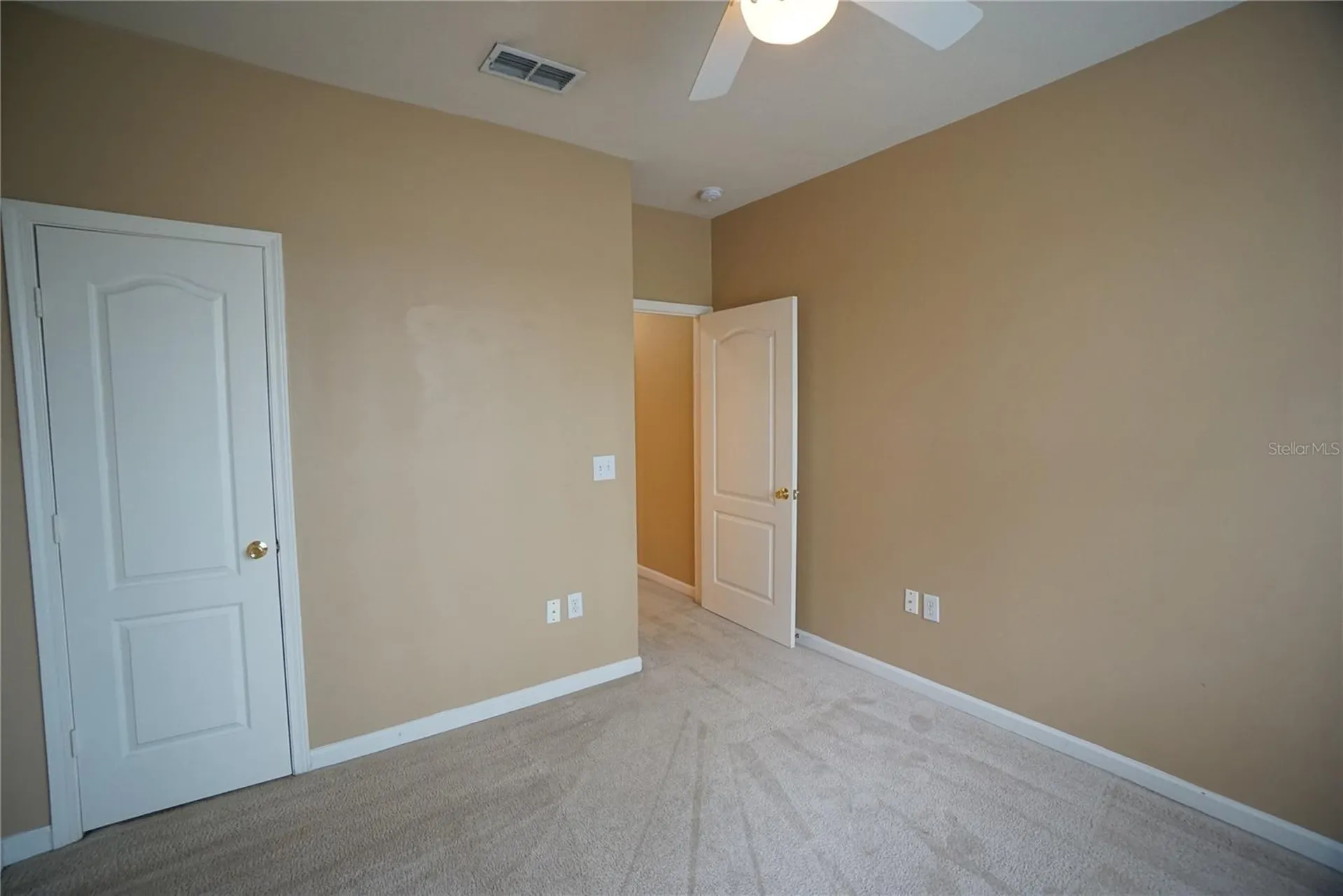 18004 Villa Creek Drive Tampa FL 33647