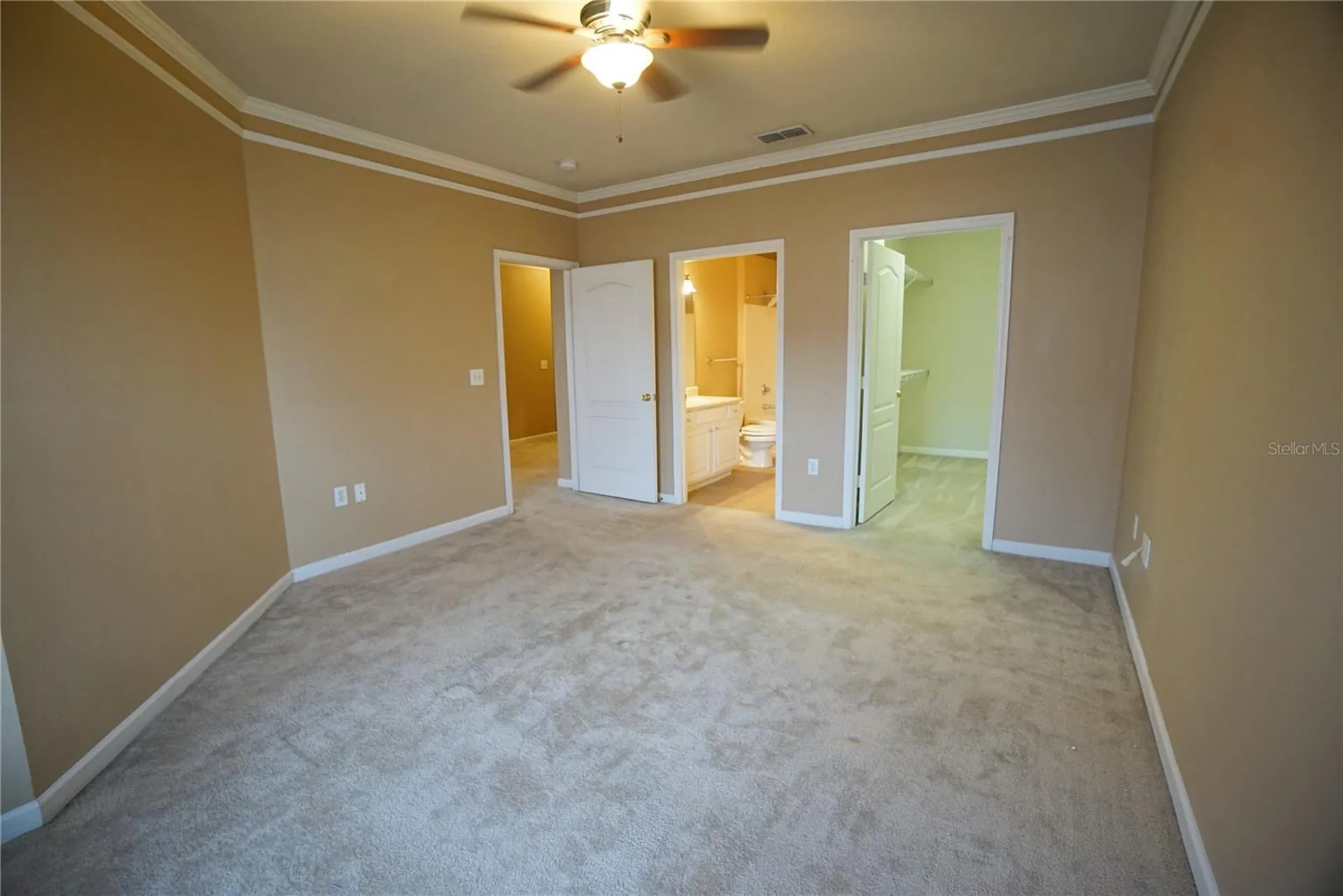 18004 Villa Creek Drive Tampa FL 33647