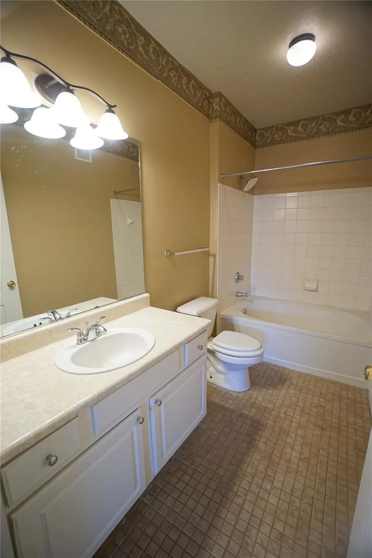 18004 Villa Creek Drive Tampa FL 33647