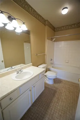 18004 Villa Creek Drive Tampa FL 33647