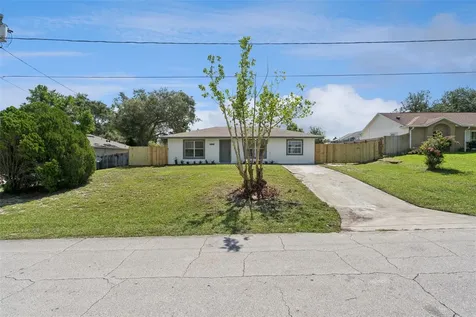 2715 Timberlake Avenue Deltona FL 32725
