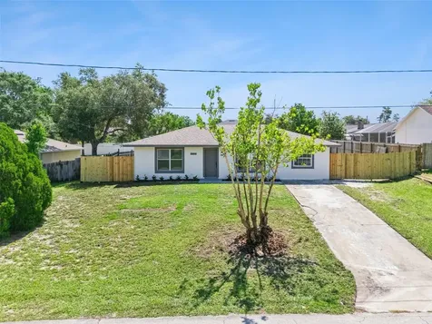 2715 Timberlake Avenue Deltona FL 32725