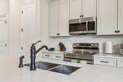 2968 On The Rocks Point Kissimmee FL 34747